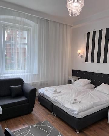 Villa Ana - Noclegi w Centrum Kudowa-Zdrój Esterno foto